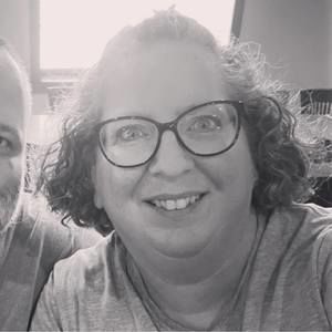 Meet your Posher, Cara